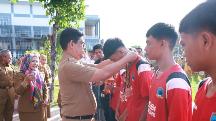 Wabup Bulukumba Apresiasi Prestasi Bulukumba United U-16 di Turnamen Internasional